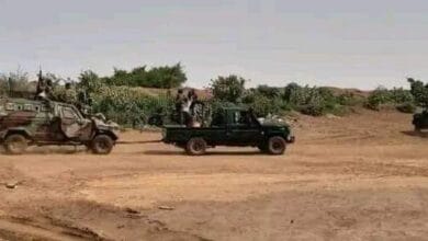 المناقل