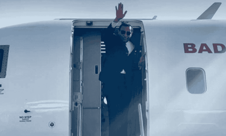 رئيس الوزراء السوداني كامل إدريس يغادر مطار الخرطو