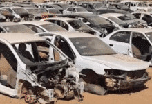 سيارة مهملة في السودان بسبب الحرب