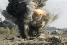 صورة إرشيفية لانفجار لغم