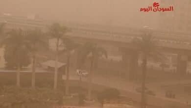 عاصفة ترابية في القاهرة