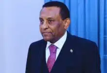 كامل إدريس