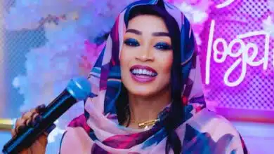 الفنانة مروة الدولية