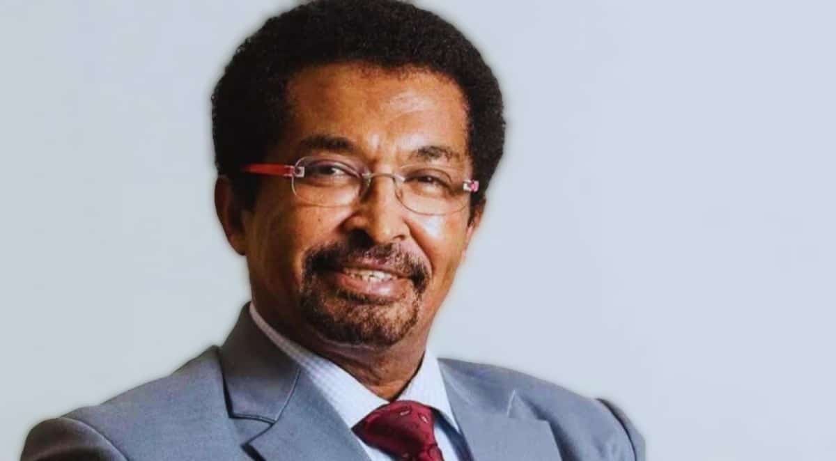 وزير الثروة الحيوانية بروفيسور أحمد التجاني
