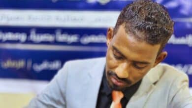 الصحفي أحمد علي عبدالقادر