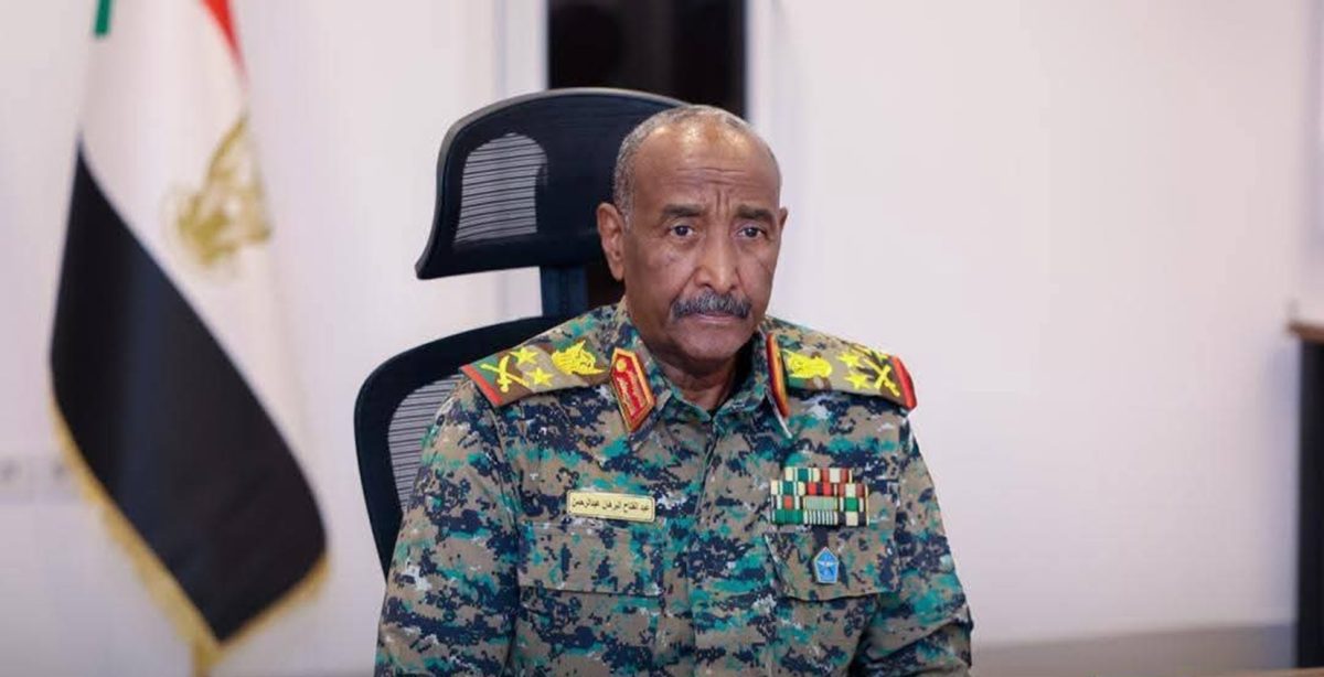 قائد عسكري بارز يطالب البرهان بإلغاء مجلس السيادة وإعلان رئاسة الجمهورية لمدة 10 سنوات 1 2352555 1200x614 2