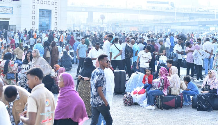 قطار القطاهرة e1757764008625 750x430 1