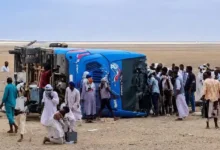 وفاة وإصابة 20 شخصا في حادث انقلاب بص في طريق عطبرة بورتسودان 7 نقلاب بص 750x430 1