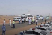 مبلغ مالي داخل جيب شرطي مرور.. ماذا حدث بعد انتشار الفيديو؟ 2 الإدارة العامة للمرور تستأنف العمل بولاية الخرطوم
